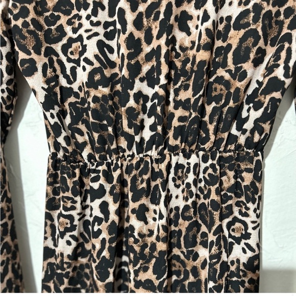 NWT LEOPARD PRINT DRESS MIDI 8/M - Picture 7 of 9